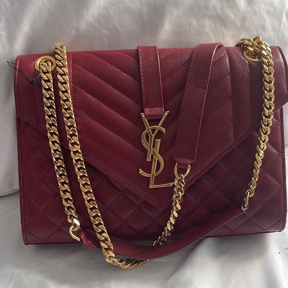 Ysl envelope medium bag.   Very good condition - Picture 1 of 3
